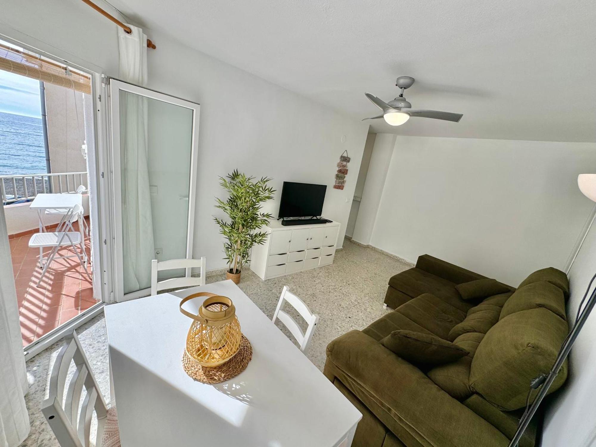 Quiet II Seaview Apartment La Herradura  Esterno foto