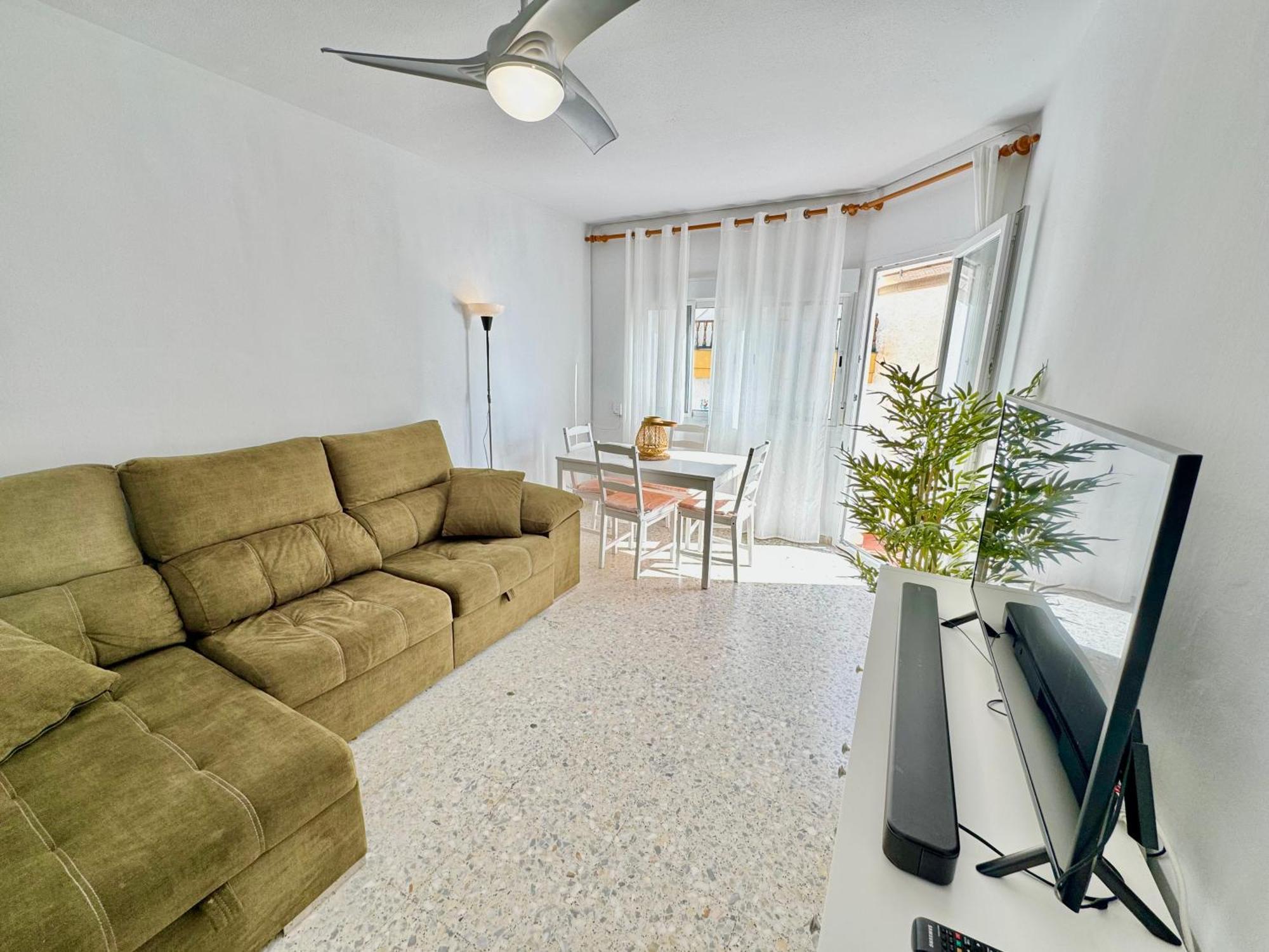 Quiet II Seaview Apartment La Herradura  Esterno foto